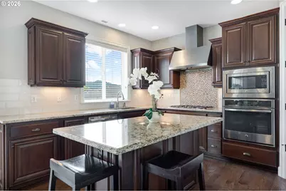 10729 NW Glenmore Way, Portland, OR 97229 - Photo 11