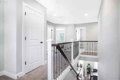 10729 NW Glenmore Way, Portland, OR 97229 - Photo 29