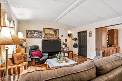 18485 SW Pacific Dr #69, Tualatin, OR 97062 - Photo 7