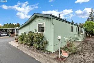 18485 SW Pacific Dr, Tualatin, OR 97062 - Photo 27