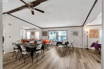 18485 SW Pacific Dr #69, Tualatin, OR 97062 - Photo 33