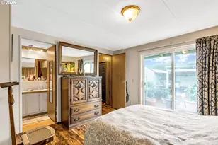 18485 SW Pacific Dr, Tualatin, OR 97062 - Photo 21