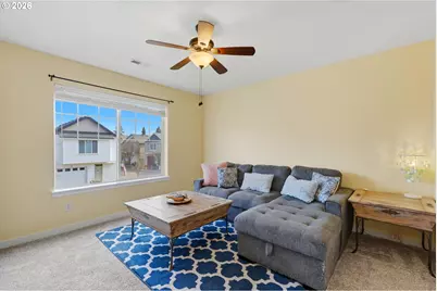 17473 SE Reserve Loop, Milwaukie, OR 97267 - Photo 13