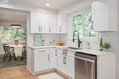 1955 W 28th Ave, Eugene, OR 97405 - Photo 9