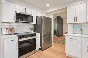 1955 W 28th Ave, Eugene, OR 97405 - Photo 11