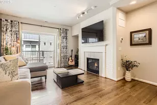 7967 NE Heiser St, Hillsboro, OR 97006 - Photo 9