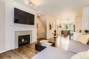 7967 NE Heiser St, Hillsboro, OR 97006 - Photo 7