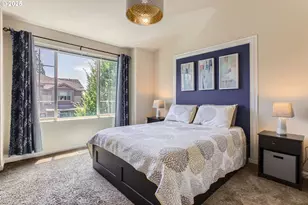 7967 NE Heiser St, Hillsboro, OR 97006 - Photo 19