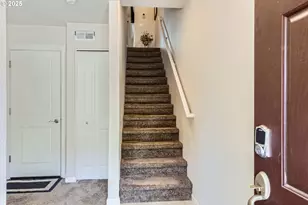 7967 NE Heiser St, Hillsboro, OR 97006 - Photo 7