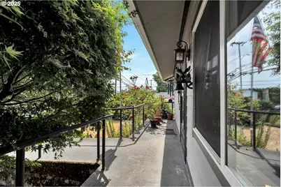 761 SE Polk St, Camas, WA 98607 - Photo 5