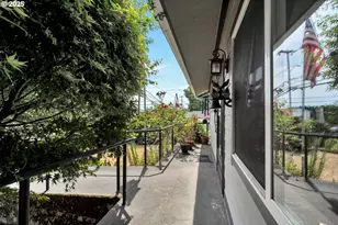 761 SE Polk St, Camas, WA 98607 - Photo 5