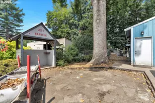 761 SE Polk St, Camas, WA 98607 - Photo 29