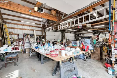 761 SE Polk St, Camas, WA 98607 - Photo 37