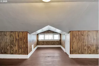 761 SE Polk St, Camas, WA 98607 - Photo 27