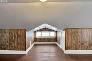 761 SE Polk St, Camas, WA 98607 - Photo 27