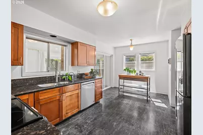 6473 NE Killingsworth Ct, Portland, OR 97218 - Photo 13