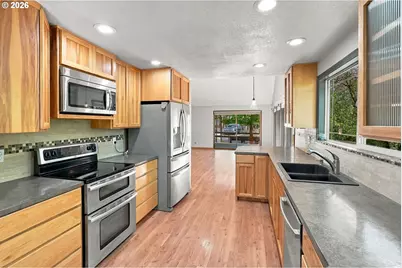 120 Fox Ln, Roseburg, OR 97471 - Photo 15