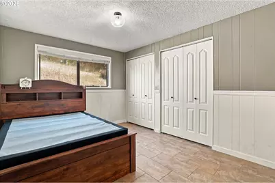 120 Fox Ln, Roseburg, OR 97471 - Photo 27