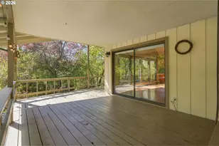 120 Fox Ln, Roseburg, OR 97471 - Photo 33