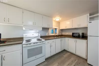 1415 S Bertelsen Rd #36, Eugene, OR 97402 - Photo 15
