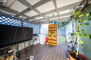 1415 S Bertelsen Rd, Eugene, OR 97402 - Photo 19