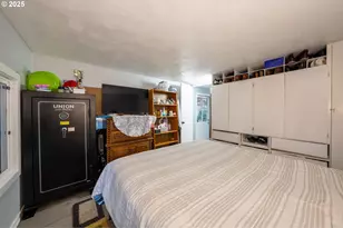 1415 S Bertelsen Rd, Eugene, OR 97402 - Photo 9