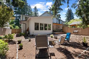 5321 Lakeview Blvd, Lake Oswego, OR 97035 - Photo 45