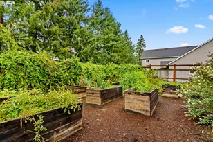610 Holly Ave, Cottage Grove, OR 97424 - Photo 31