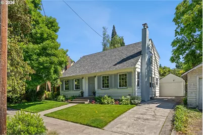 3626 SE Woodstock Blvd, Portland, OR 97202 - Photo 1
