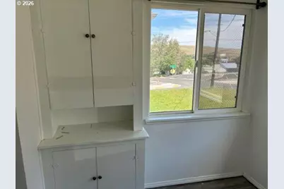 1914 SE Court Ave, Pendleton, OR 97801 - Photo 13