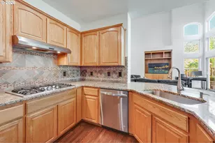 14305 NW Eagleridge Ln, Portland, OR 97229 - Photo 5