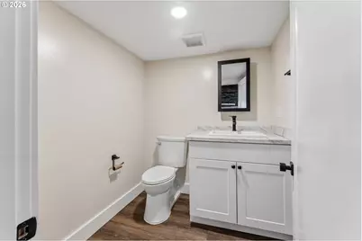 790 Oregon Ave, North Bend, OR 97459 - Photo 41