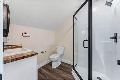 790 Oregon Ave, North Bend, OR 97459 - Photo 33