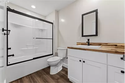 790 Oregon Ave, North Bend, OR 97459 - Photo 39