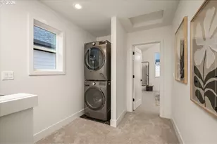 6957 N Burr Ave, Portland, OR 97203 - Photo 11