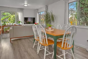 7333 SW Pine St, Portland, OR 97223 - Photo 11