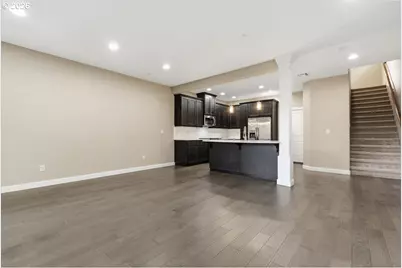 1927 NW Sage St, Camas, WA 98607 - Photo 7