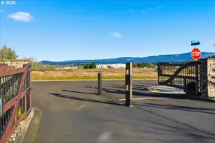 1927 NW Sage St, Camas, WA 98607 - Photo 27