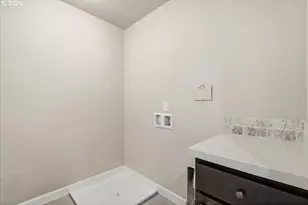 1927 NW Sage St, Camas, WA 98607 - Photo 23