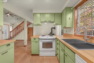 1300 NE 155th Ave, Portland, OR 97230 - Photo 11