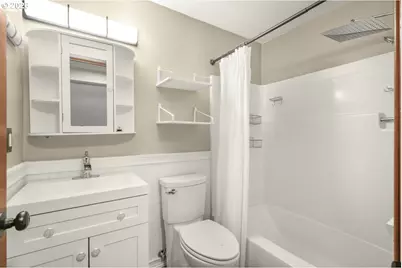 1300 NE 155th Ave, Portland, OR 97230 - Photo 23