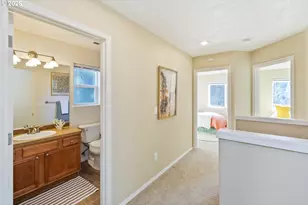 38802 Cascadia Village Dr, Sandy, OR 97055 - Photo 17