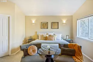 38802 Cascadia Village Dr, Sandy, OR 97055 - Photo 11