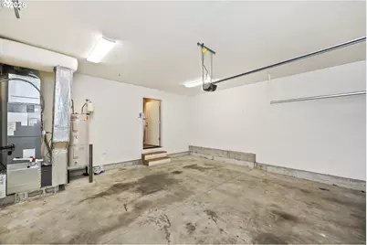 38802 Cascadia Village Dr, Sandy, OR 97055 - Photo 27