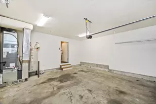 38802 Cascadia Village Dr, Sandy, OR 97055 - Photo 27