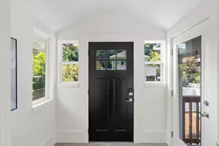 2927 SE Morrison St, Portland, OR 97214 - Photo 3