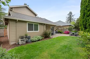 1333 Bond Ln, Eugene, OR 97401 - Photo 35