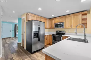 18267 SW Longacre St, Beaverton, OR 97003 - Photo 5