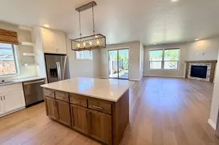 3726 Siletz St, Eugene, OR 97408 - Photo 5