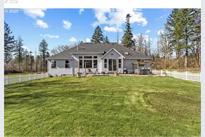8811 NE 212th Ave, Vancouver, WA 98682 - Photo 3